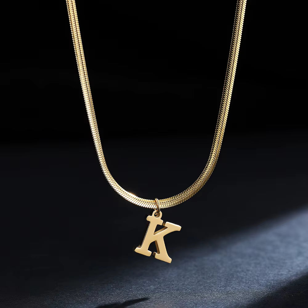 Luxus Alphabet Buchstaben Halskette – Vergoldeter Edelstahl A–Z Anhänger ✨