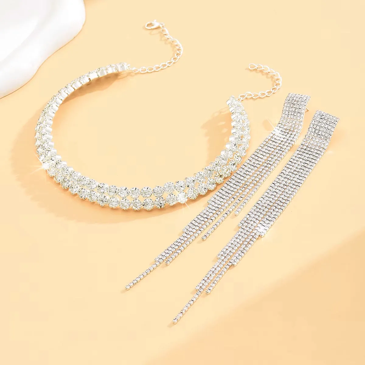 Eleganz Pur – Schmuckset 👑🤍